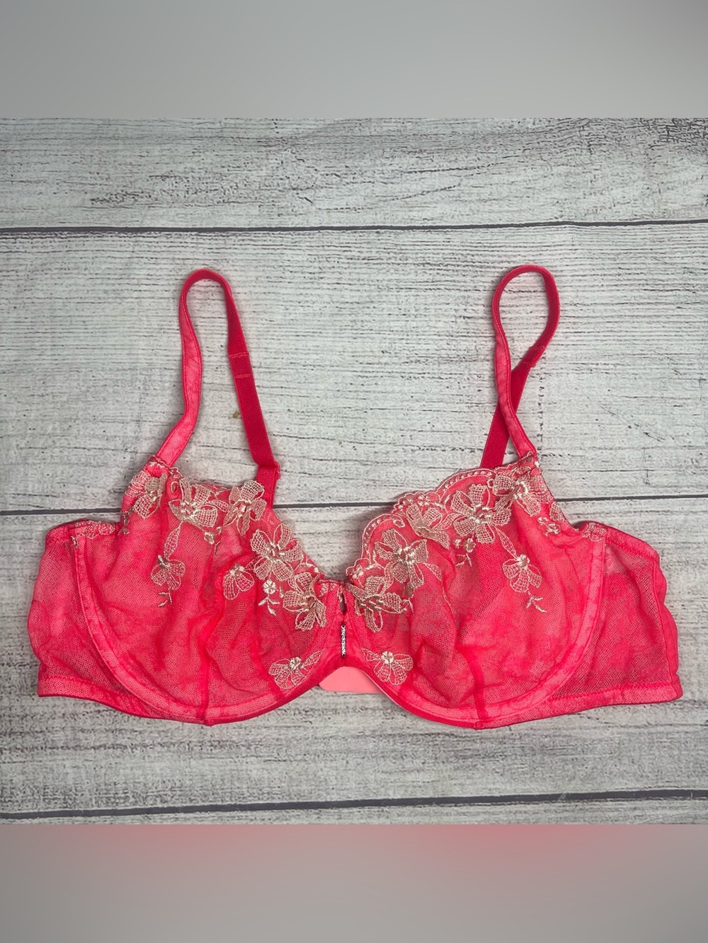 Victoria's Secret Women’s 38C Unlined Push-Up Bra Pink Floral